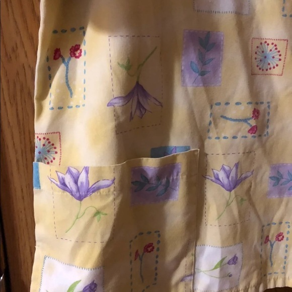 Cherokee Scrub top Size M Women’s - Picture 7 of 7